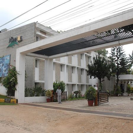 Hassan Ashok Hotel Exterior photo